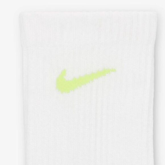 Nike Everyday Plus Cushioned Training Crew Socks (3 Pairs)! - Picture 8 of 10